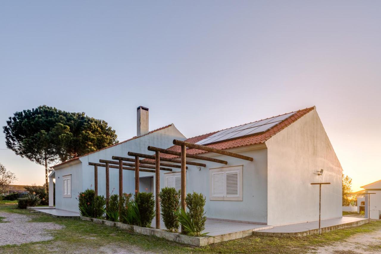 Na Quinta- Alojamento Rural Com Piscina De Agua Salgada Poceirao Ngoại thất bức ảnh