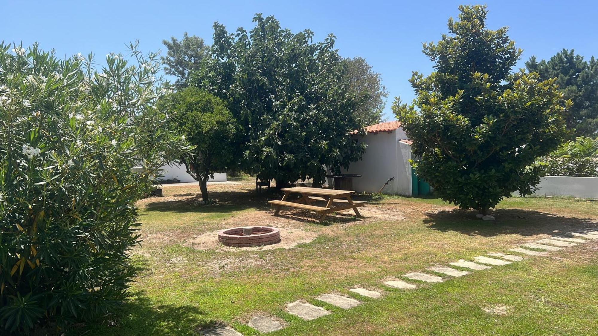 Na Quinta- Alojamento Rural Com Piscina De Agua Salgada Poceirao Ngoại thất bức ảnh
